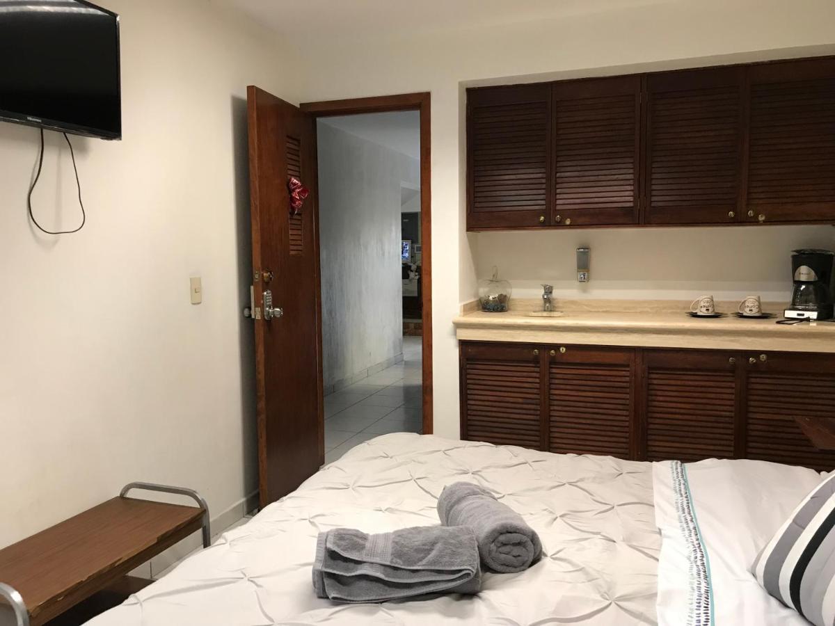 Casa D Miros Familias , Grupos Y Empresas Max 20 P Hotell Guadalajara Eksteriør bilde